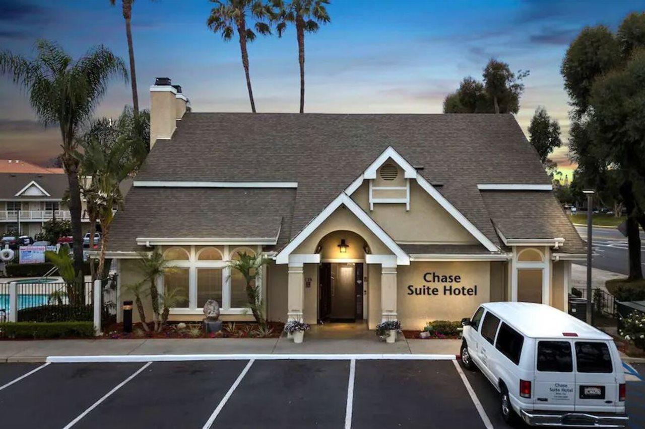 Chase Suites Brea-Fullerton - North Orange County Exterior foto